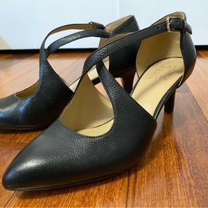 Naturalizer Okira heels